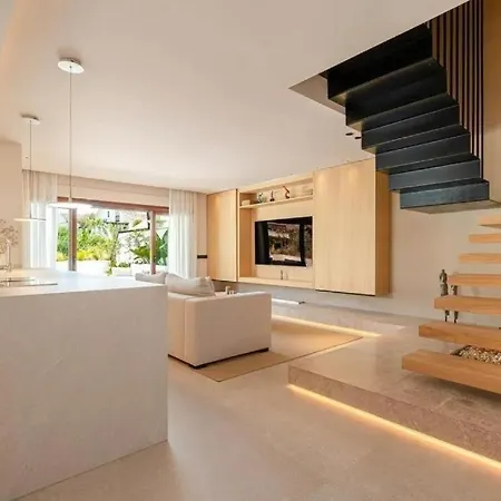 Beautiful Duplex Penthouse Apartment